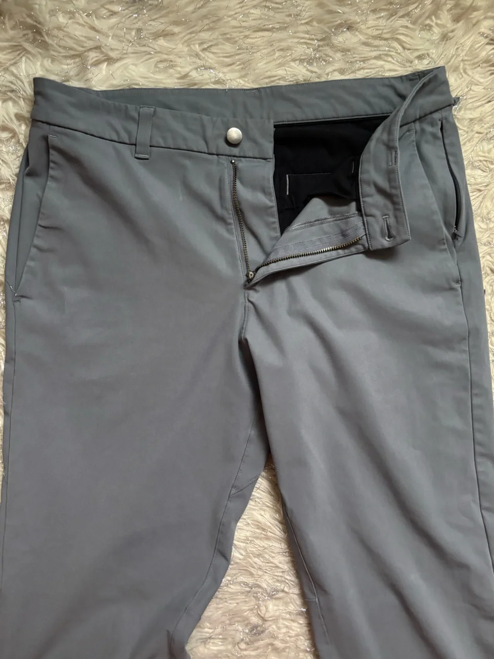 Lululemon Athletica Men's Gray Slim-Fit Stretch Warpstreme Pants Size 32